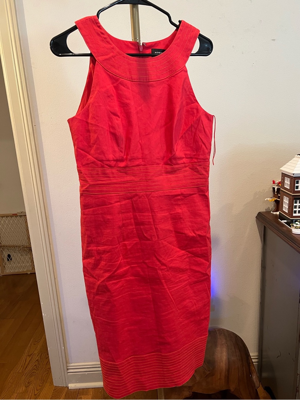 Adrianna Papell Red Sleeveless Sheath Dress with Textured Waistband